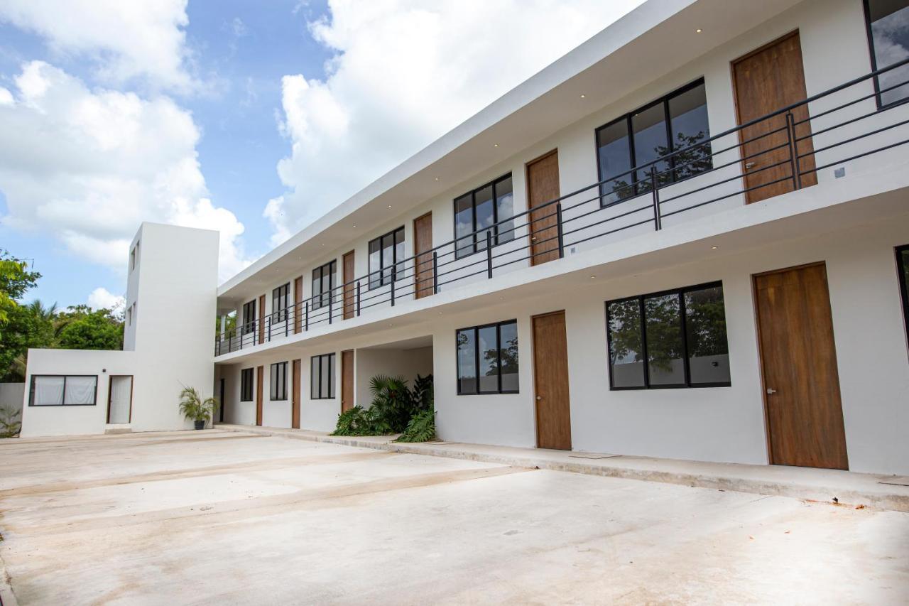 Deluxe Apartments Azure Bacalar Esterno foto